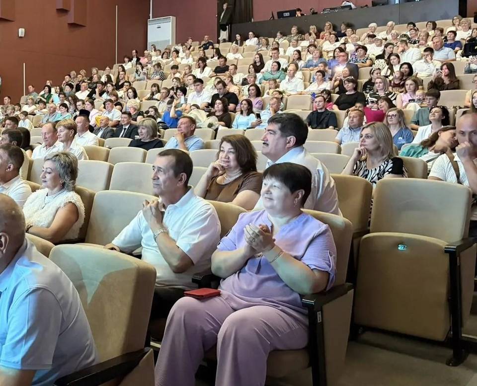 Не только коллеги, но и надёжные партнёры по жизни: семьи сотрудников ПРОБИ