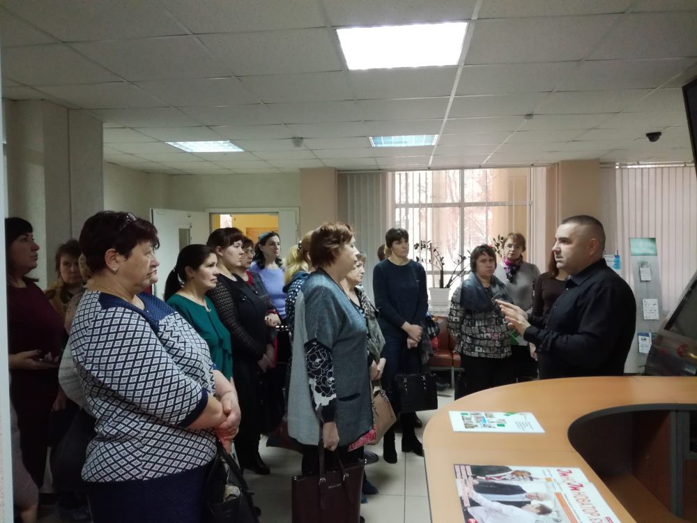 В технопарке «Яблочков» прошел педсалон учителей начальных классов