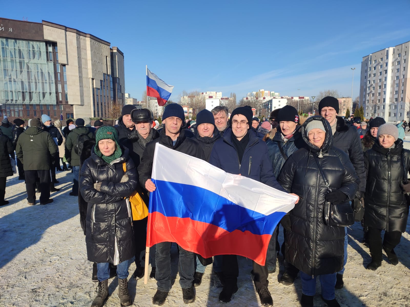 В Пензе состоялся митинг-концерт в поддержку Вооруженных сил РФ